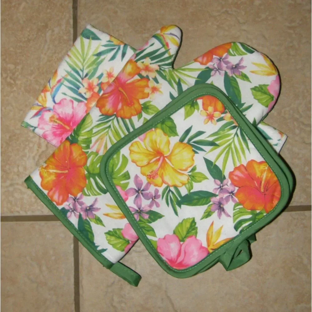 NEW Bright Colorful Floral Pot Holders Oven Mitt and Hand Towel 4 Pc Set